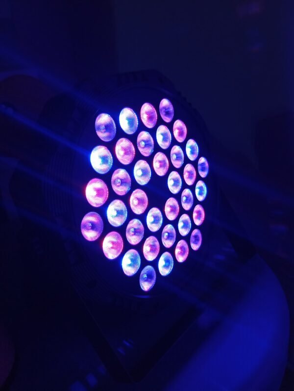 PROYECTOR RGB SUPER PARA TUS FIESTAS - Image 14